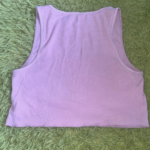 pink tank top - Picture 2 of 3